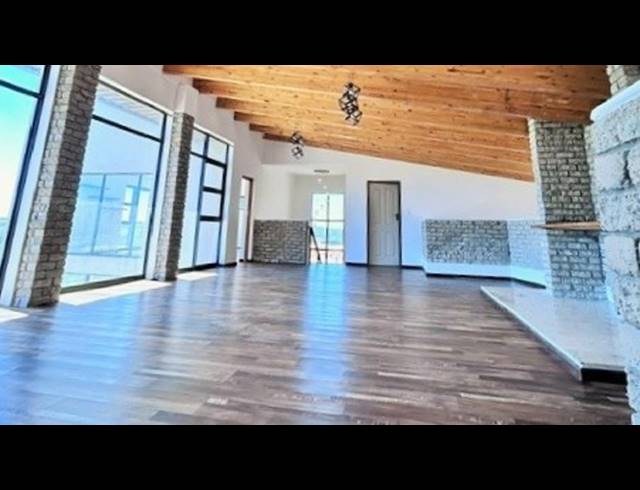 3 BEDROOM HOUSE FOR SALE IN ROYALSTON RESIDENTIAL ESTATE & WILDLIFE RESERVE